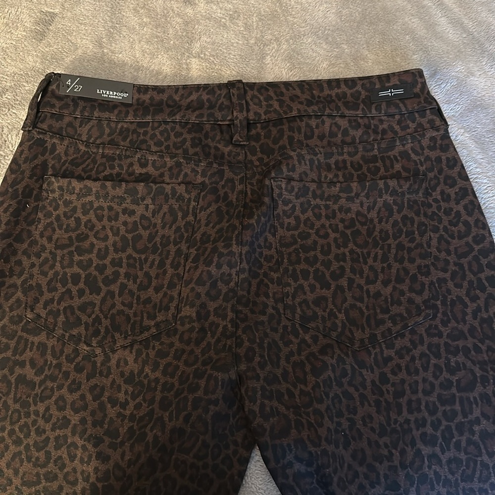Liverpool Los Angeles Cheetah Print Ponte Pants - Black/Brown - Size 4/27 - NWT - Picture 8 of 8